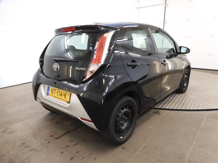 Photo 2 VIN: JTDKGNEC10N257983 - TOYOTA AYGO 