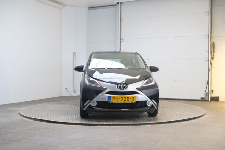 Photo 6 VIN: JTDKGNEC10N275660 - TOYOTA AYGO 