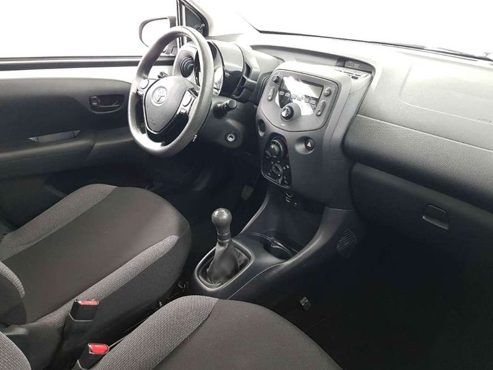 Photo 5 VIN: JTDKGNEC10N291017 - TOYOTA AYGO 