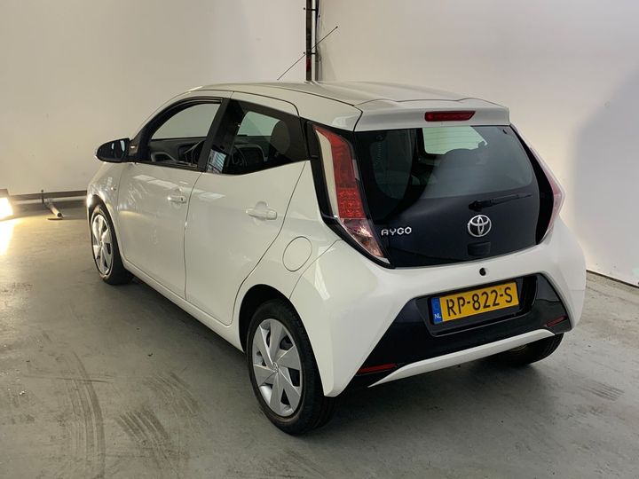 Photo 2 VIN: JTDKGNEC10N313985 - TOYOTA AYGO 