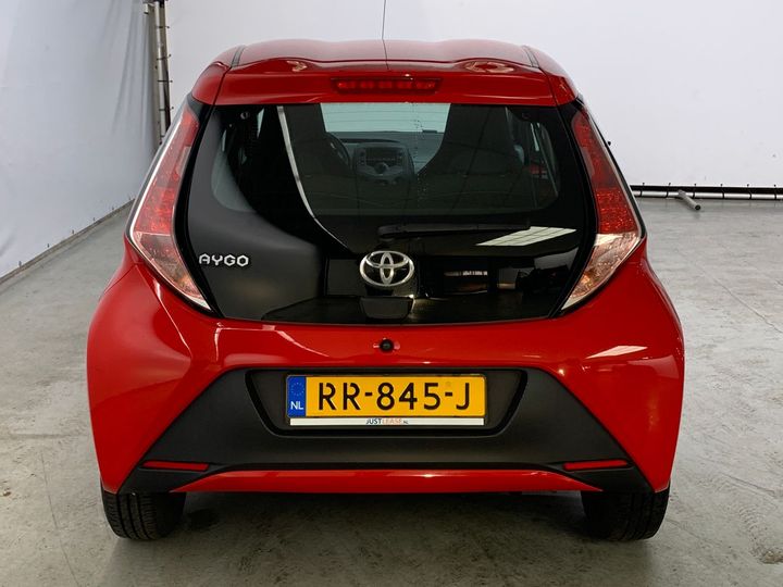 Photo 12 VIN: JTDKGNEC10N315106 - TOYOTA AYGO 