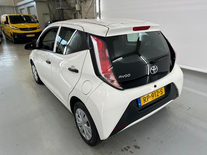 Photo 16 VIN: JTDKGNEC10N315249 - TOYOTA AYGO 