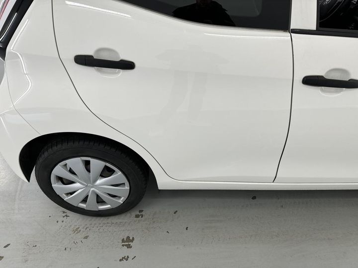 Photo 21 VIN: JTDKGNEC10N315249 - TOYOTA AYGO 