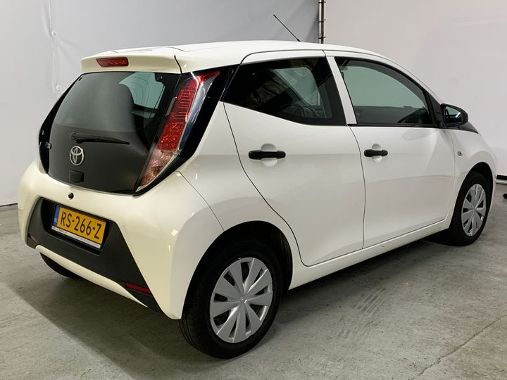 Photo 3 VIN: JTDKGNEC10N320161 - TOYOTA AYGO 