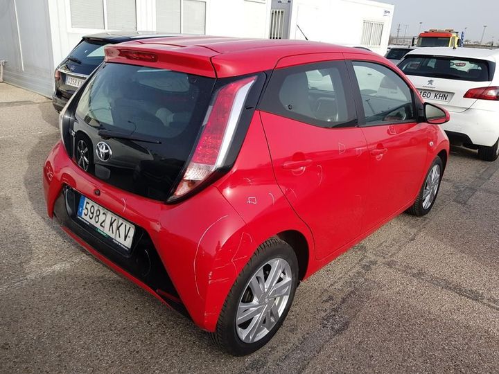 Photo 2 VIN: JTDKGNEC10N322511 - TOYOTA AYGO 