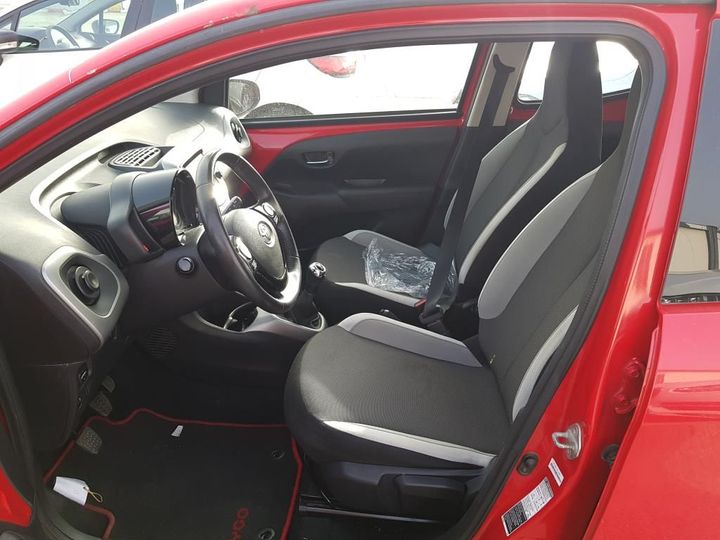 Photo 6 VIN: JTDKGNEC10N322511 - TOYOTA AYGO 