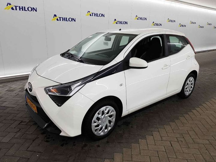 Photo 1 VIN: JTDKGNEC10N355329 - TOYOTA AYGO 