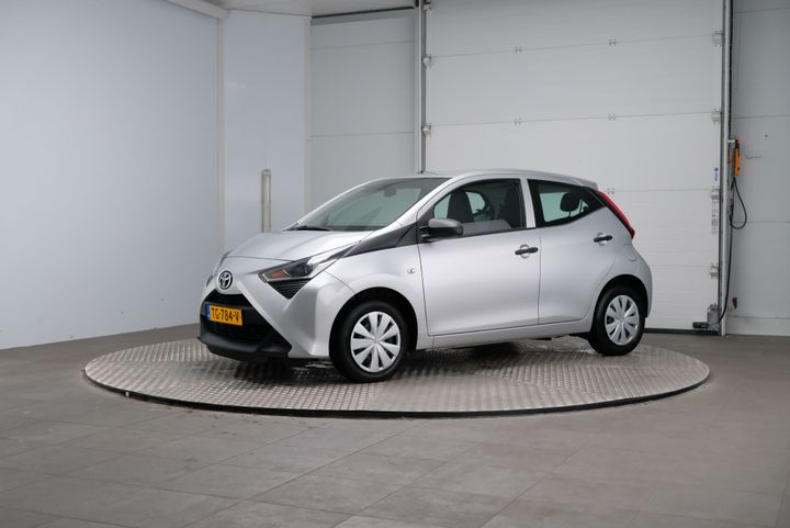 Photo 0 VIN: JTDKGNEC10N357310 - TOYOTA AYGO 