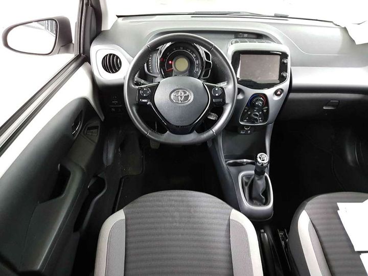 Photo 7 VIN: JTDKGNEC10N398035 - TOYOTA AYGO 