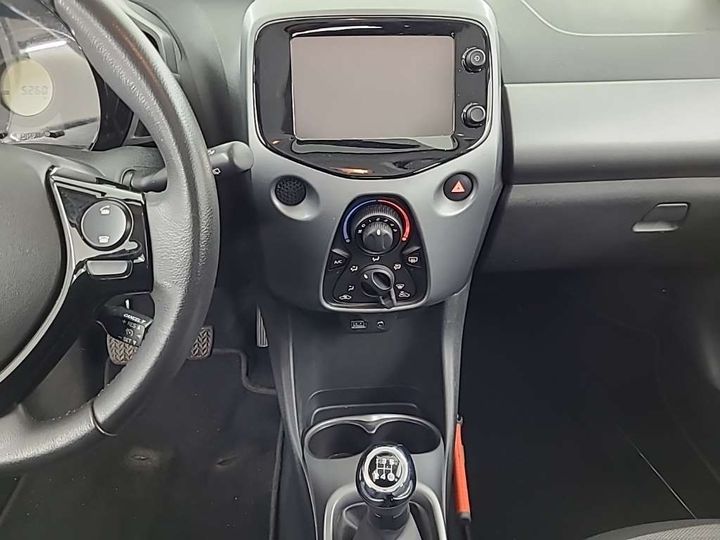 Photo 9 VIN: JTDKGNEC10N401158 - TOYOTA AYGO 