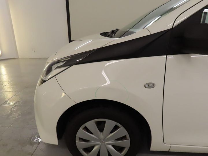 Photo 12 VIN: JTDKGNEC10N448934 - TOYOTA AYGO 