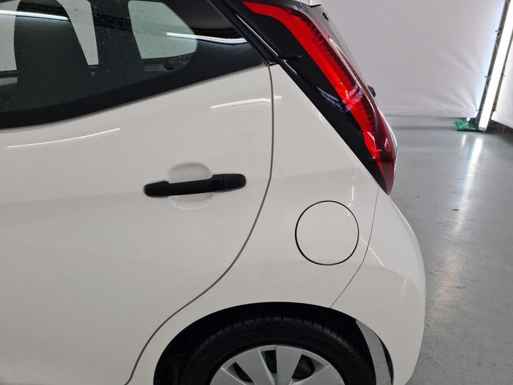 Photo 10 VIN: JTDKGNEC10N459660 - TOYOTA AYGO 