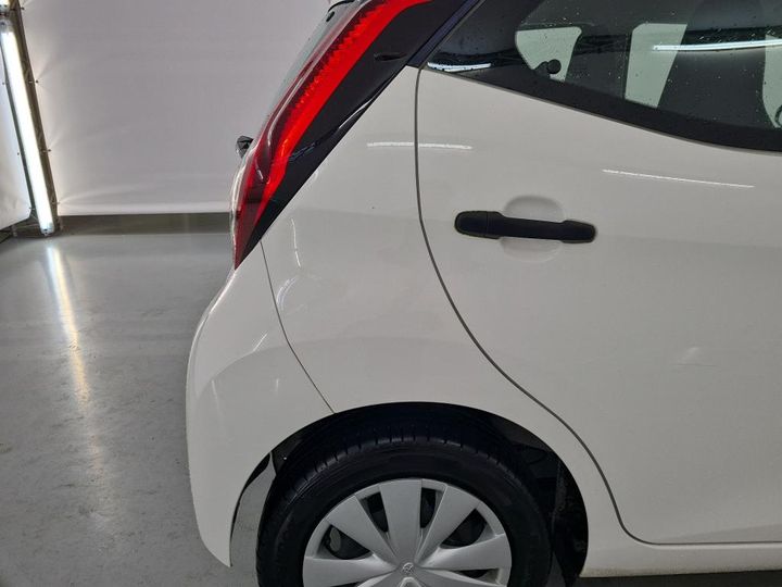 Photo 14 VIN: JTDKGNEC10N459660 - TOYOTA AYGO 