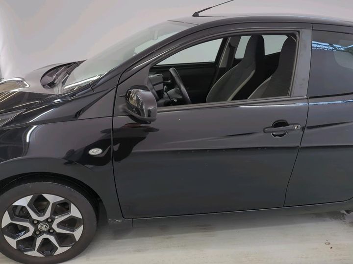 Photo 28 VIN: JTDKGNEC10N472652 - TOYOTA AYGO 