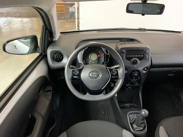 Photo 7 VIN: JTDKGNEC10N490942 - TOYOTA AYGO 