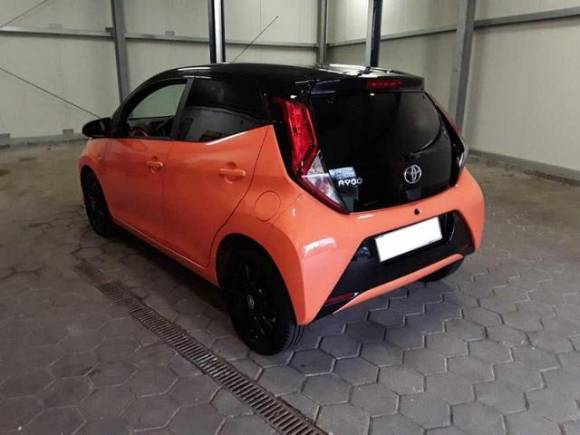 Photo 2 VIN: JTDKGNEC10N513264 - TOYOTA AYGO 