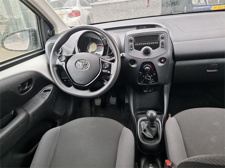 Photo 6 VIN: JTDKGNEC10N535734 - TOYOTA AYGO 