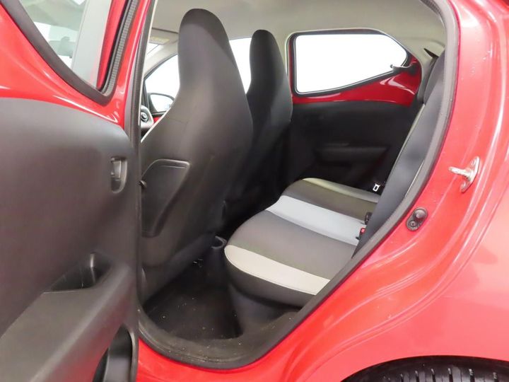 Photo 6 VIN: JTDKGNEC20N138288 - TOYOTA AYGO 