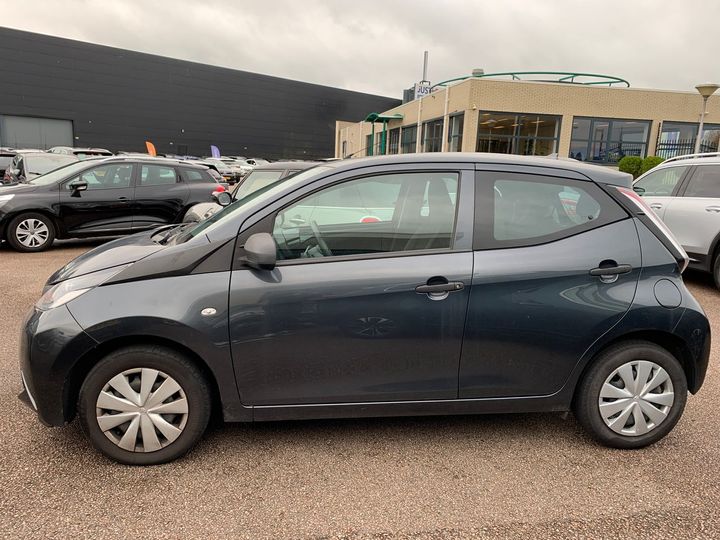 Photo 9 VIN: JTDKGNEC20N208629 - TOYOTA AYGO 