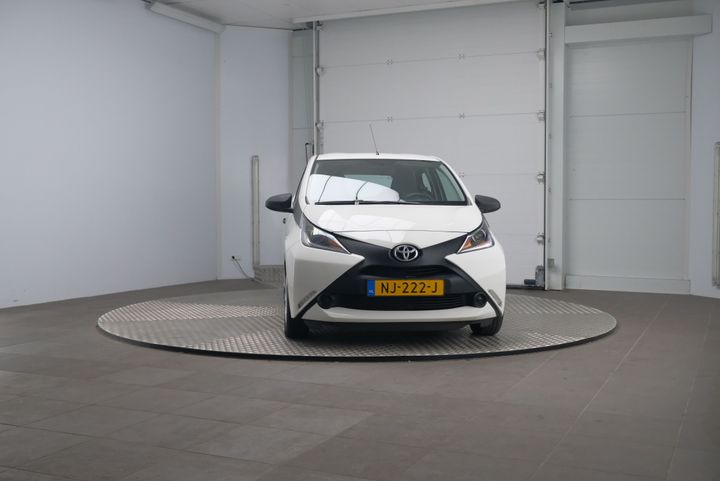 Photo 6 VIN: JTDKGNEC20N229562 - TOYOTA AYGO 