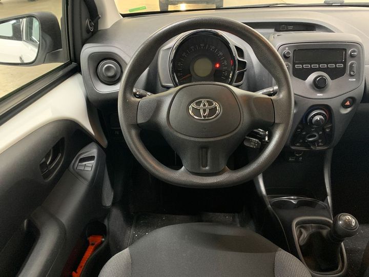 Photo 7 VIN: JTDKGNEC20N234051 - TOYOTA AYGO 