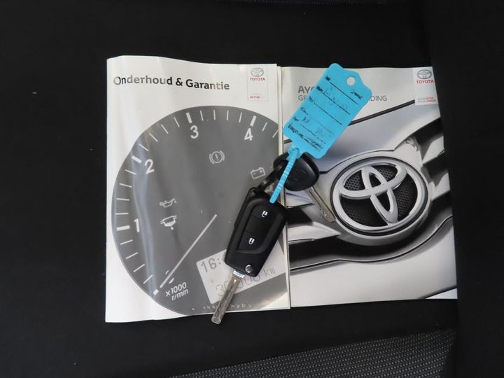 Photo 5 VIN: JTDKGNEC20N254736 - TOYOTA AYGO 