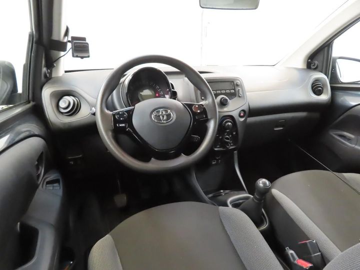 Photo 7 VIN: JTDKGNEC20N254736 - TOYOTA AYGO 