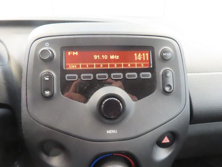 Photo 3 VIN: JTDKGNEC20N273707 - TOYOTA AYGO 