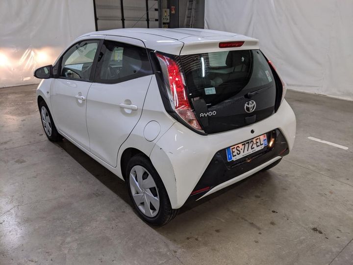 Photo 2 VIN: JTDKGNEC20N310299 - TOYOTA AYGO 