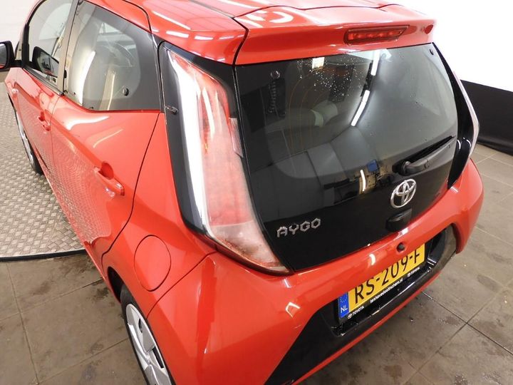 Photo 18 VIN: JTDKGNEC20N326082 - TOYOTA AYGO 