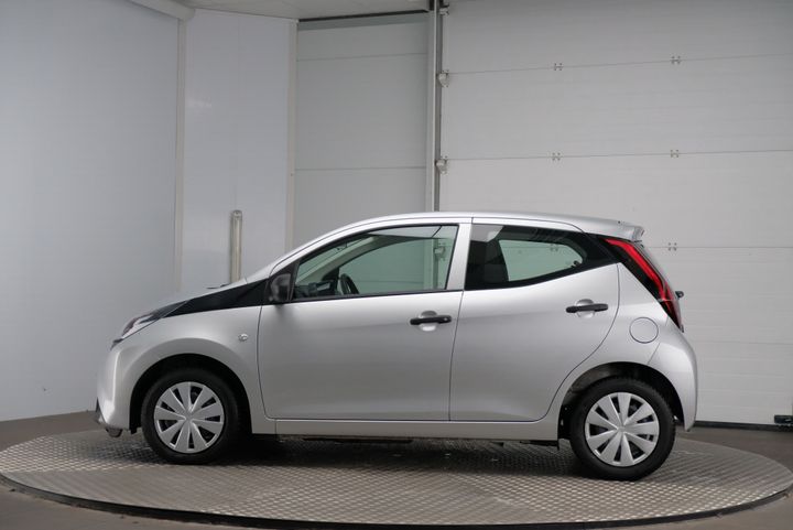 Photo 2 VIN: JTDKGNEC20N357235 - TOYOTA AYGO 