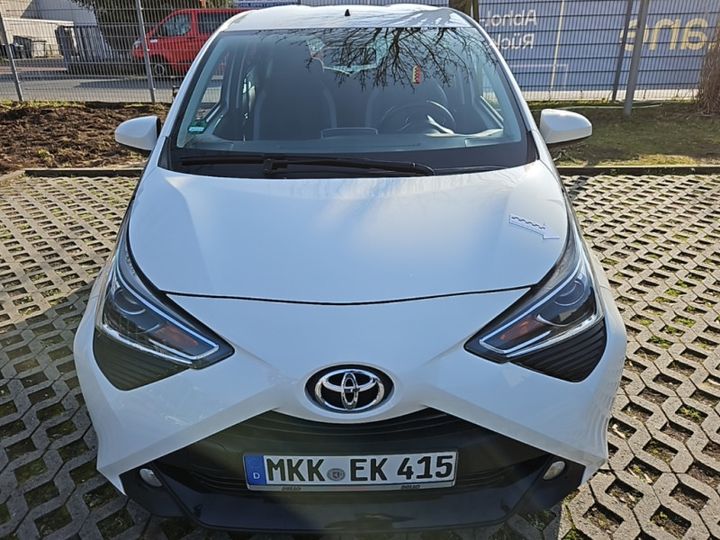 Photo 27 VIN: JTDKGNEC20N490268 - TOYOTA AYGO 