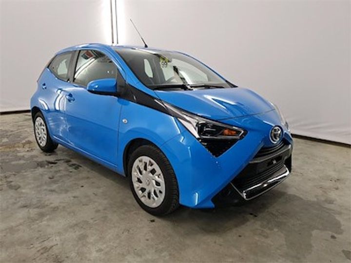 Photo 2 VIN: JTDKGNEC20N503312 - TOYOTA AYGO - 2018 