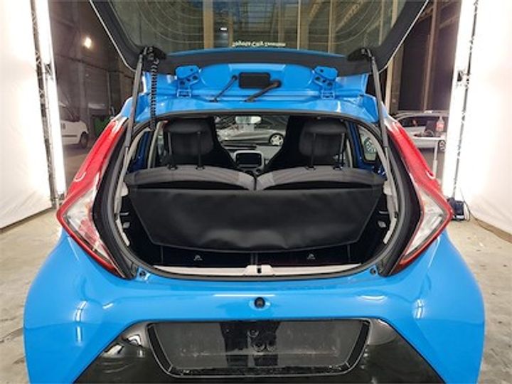 Photo 7 VIN: JTDKGNEC20N503312 - TOYOTA AYGO - 2018 