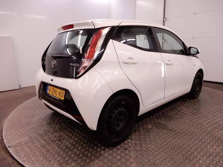 Photo 8 VIN: JTDKGNEC30N046252 - TOYOTA AYGO 