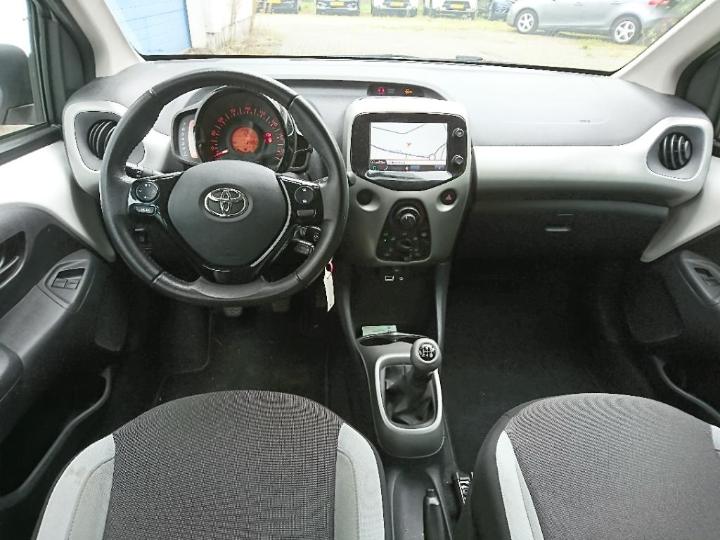 Photo 6 VIN: JTDKGNEC30N075251 - TOYOTA AYGO 