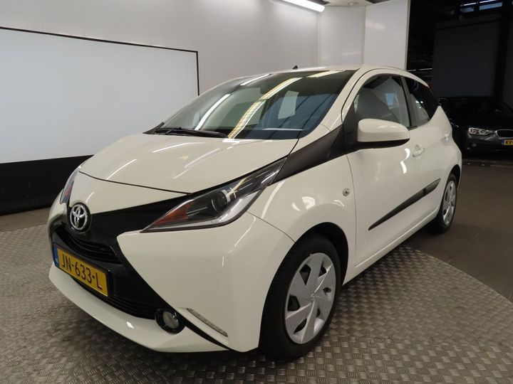 Photo 0 VIN: JTDKGNEC30N158128 - TOYOTA AYGO 