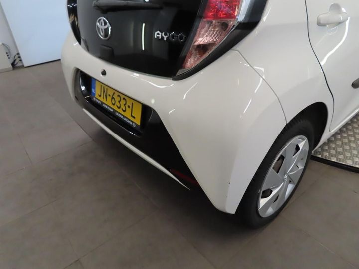 Photo 18 VIN: JTDKGNEC30N158128 - TOYOTA AYGO 