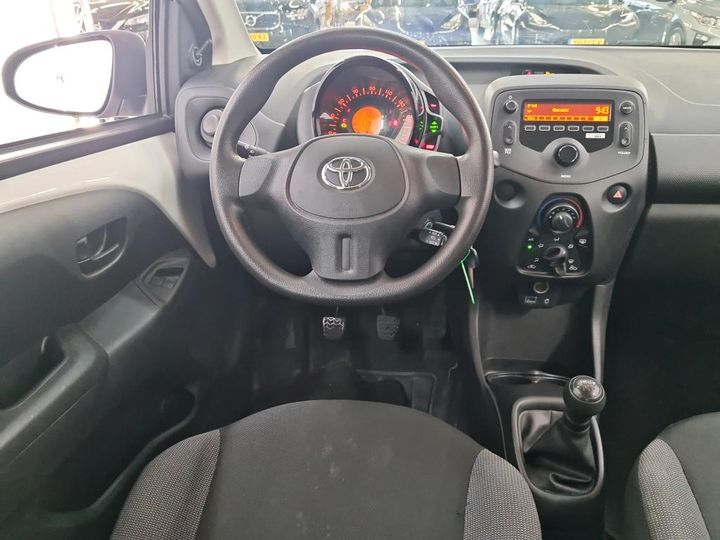 Photo 19 VIN: JTDKGNEC30N214567 - TOYOTA AYGO 