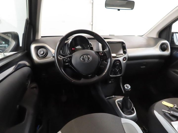 Photo 3 VIN: JTDKGNEC30N224726 - TOYOTA AYGO 