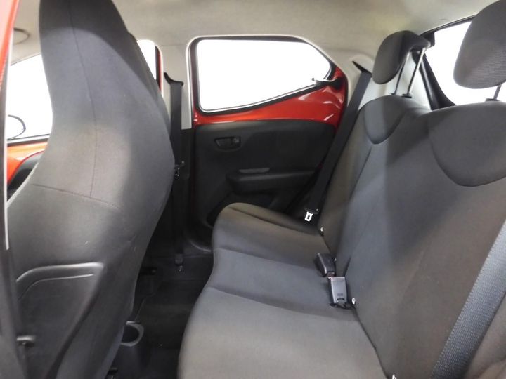 Photo 6 VIN: JTDKGNEC30N283386 - TOYOTA AYGO 