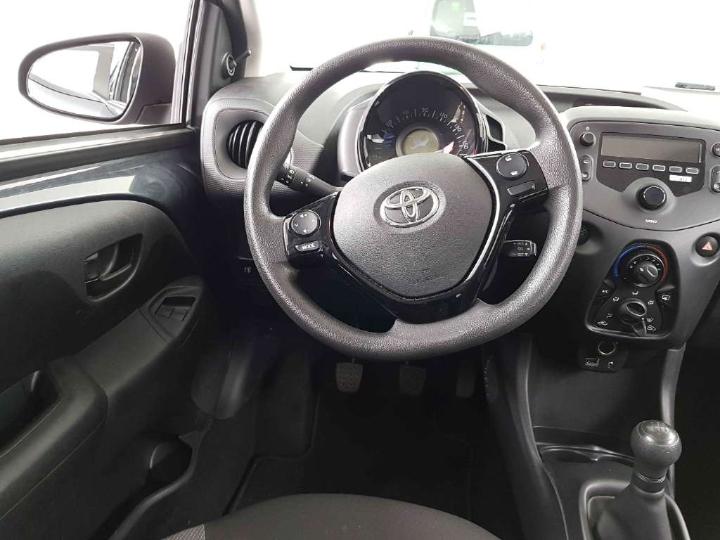 Photo 11 VIN: JTDKGNEC30N292878 - TOYOTA AYGO 