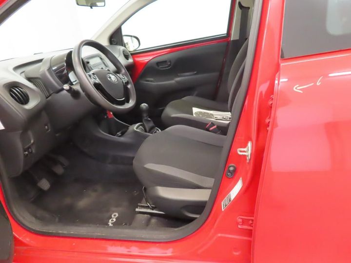 Photo 13 VIN: JTDKGNEC30N297210 - TOYOTA AYGO 