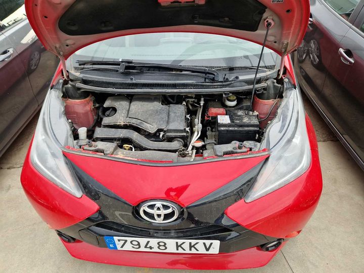 Photo 8 VIN: JTDKGNEC30N317570 - TOYOTA AYGO 