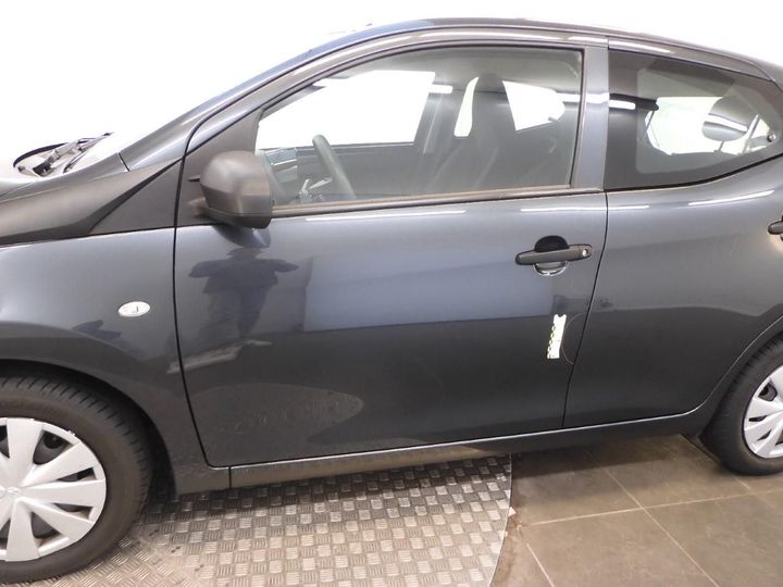 Photo 12 VIN: JTDKGNEC30N324650 - TOYOTA AYGO 