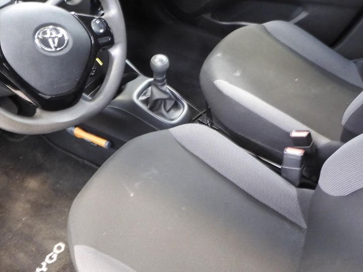 Photo 21 VIN: JTDKGNEC30N324650 - TOYOTA AYGO 