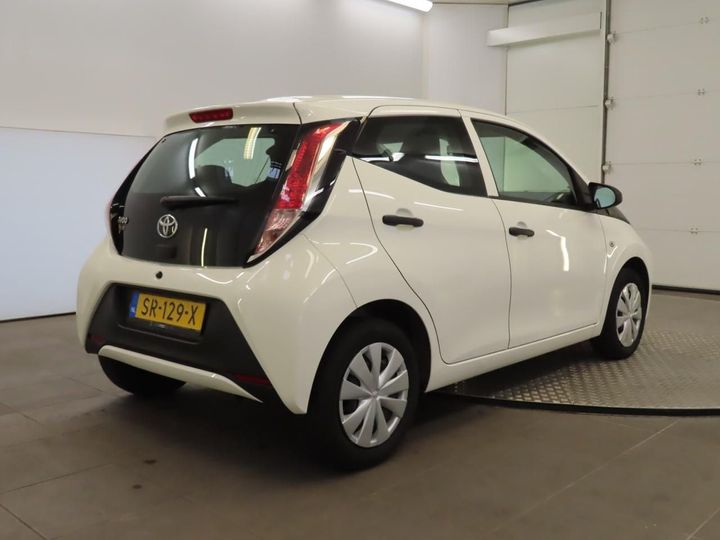 Photo 2 VIN: JTDKGNEC30N328004 - TOYOTA AYGO 