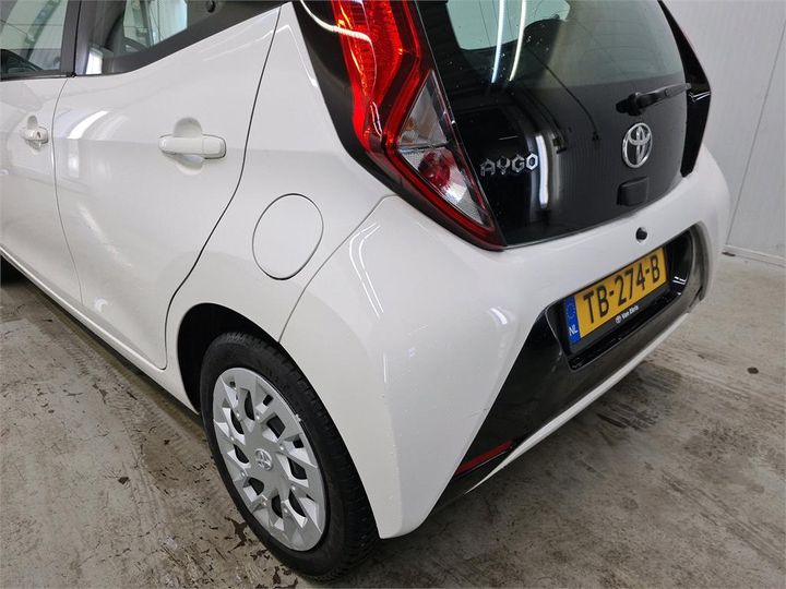 Photo 19 VIN: JTDKGNEC30N354828 - TOYOTA AYGO 