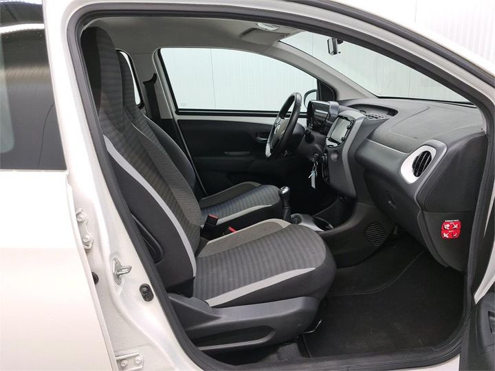 Photo 5 VIN: JTDKGNEC30N354828 - TOYOTA AYGO 