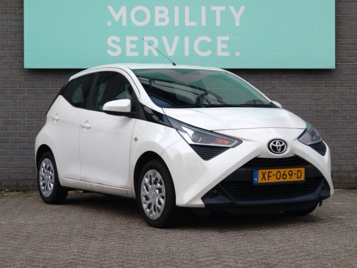 Photo 2 VIN: JTDKGNEC30N401761 - TOYOTA AYGO 